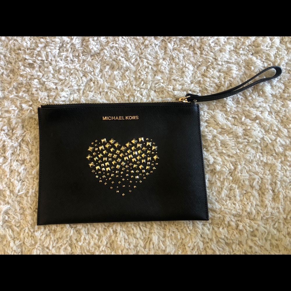 MICHAEL KORS Wristlet Clutch Bag Studded Heart